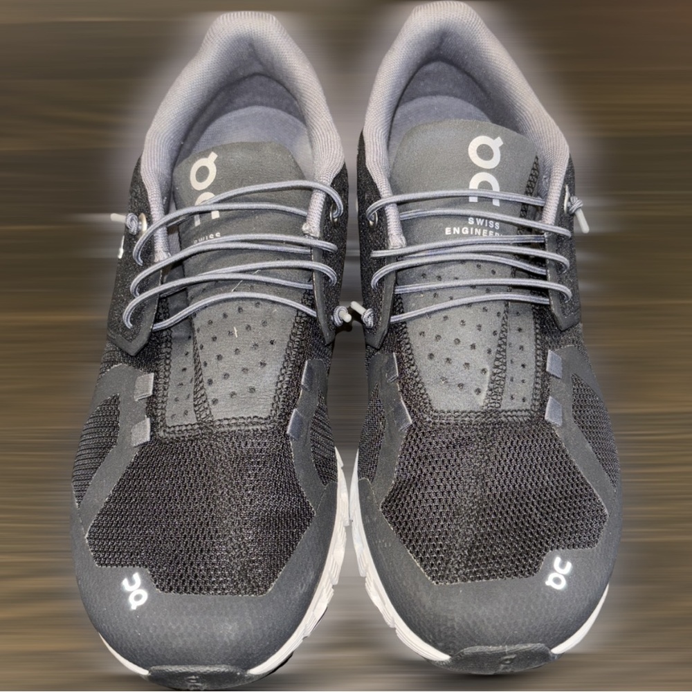 ON CLOUD! Swiss made sneakers!